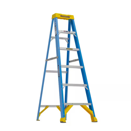 Fiberglass step ladder - ft.,